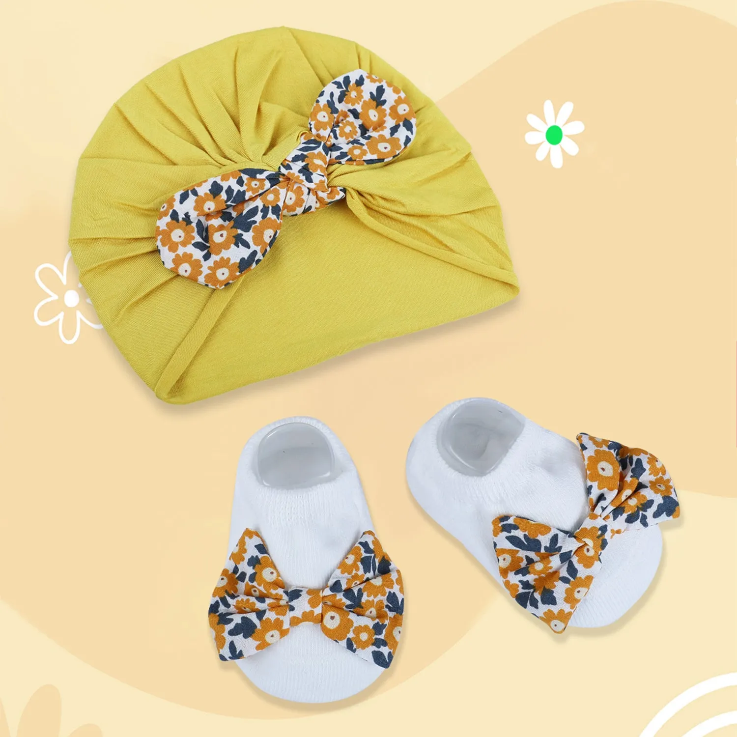 Baby Moo Floral Bow Matching Cap And Socks Set - Yellow