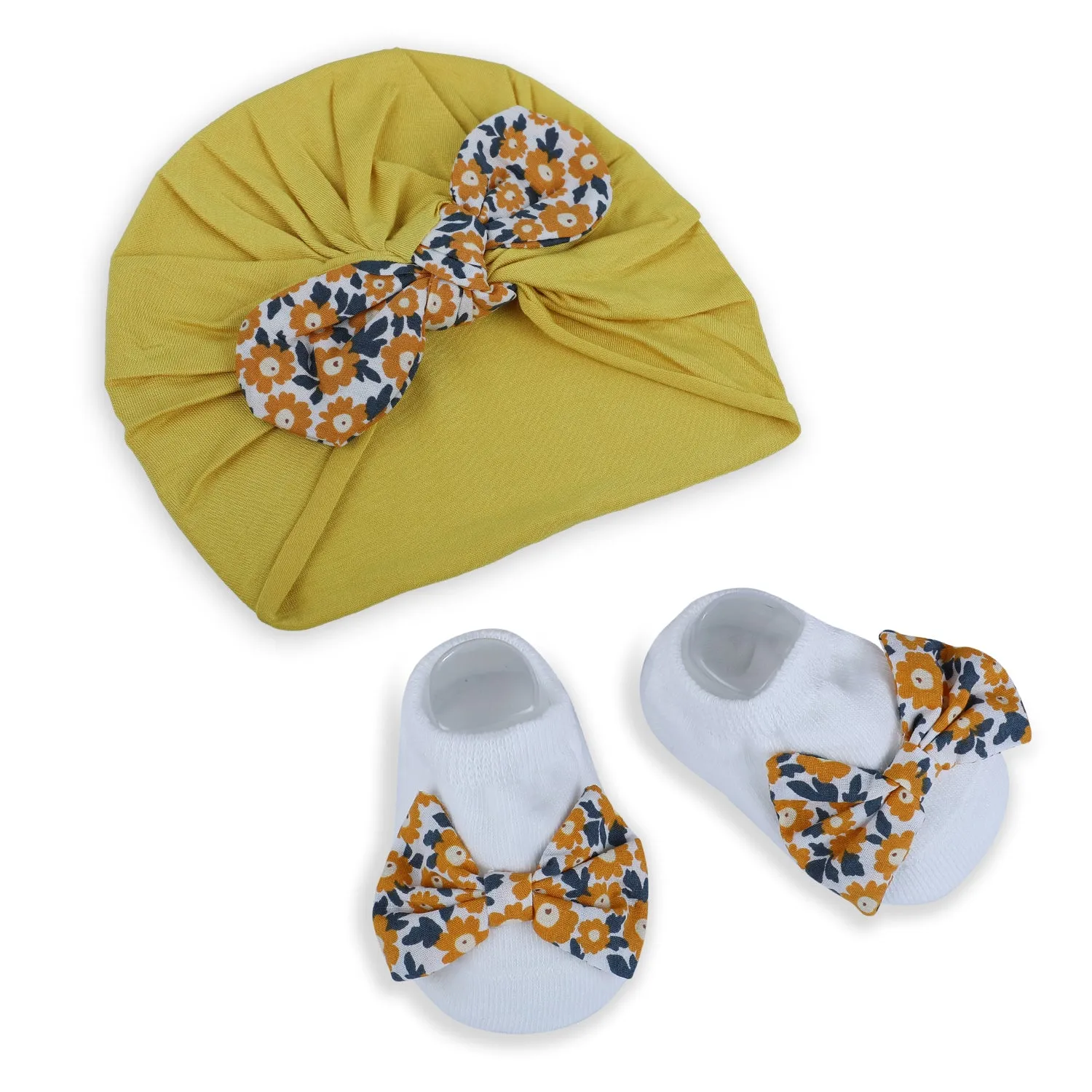 Baby Moo Floral Bow Matching Cap And Socks Set - Yellow