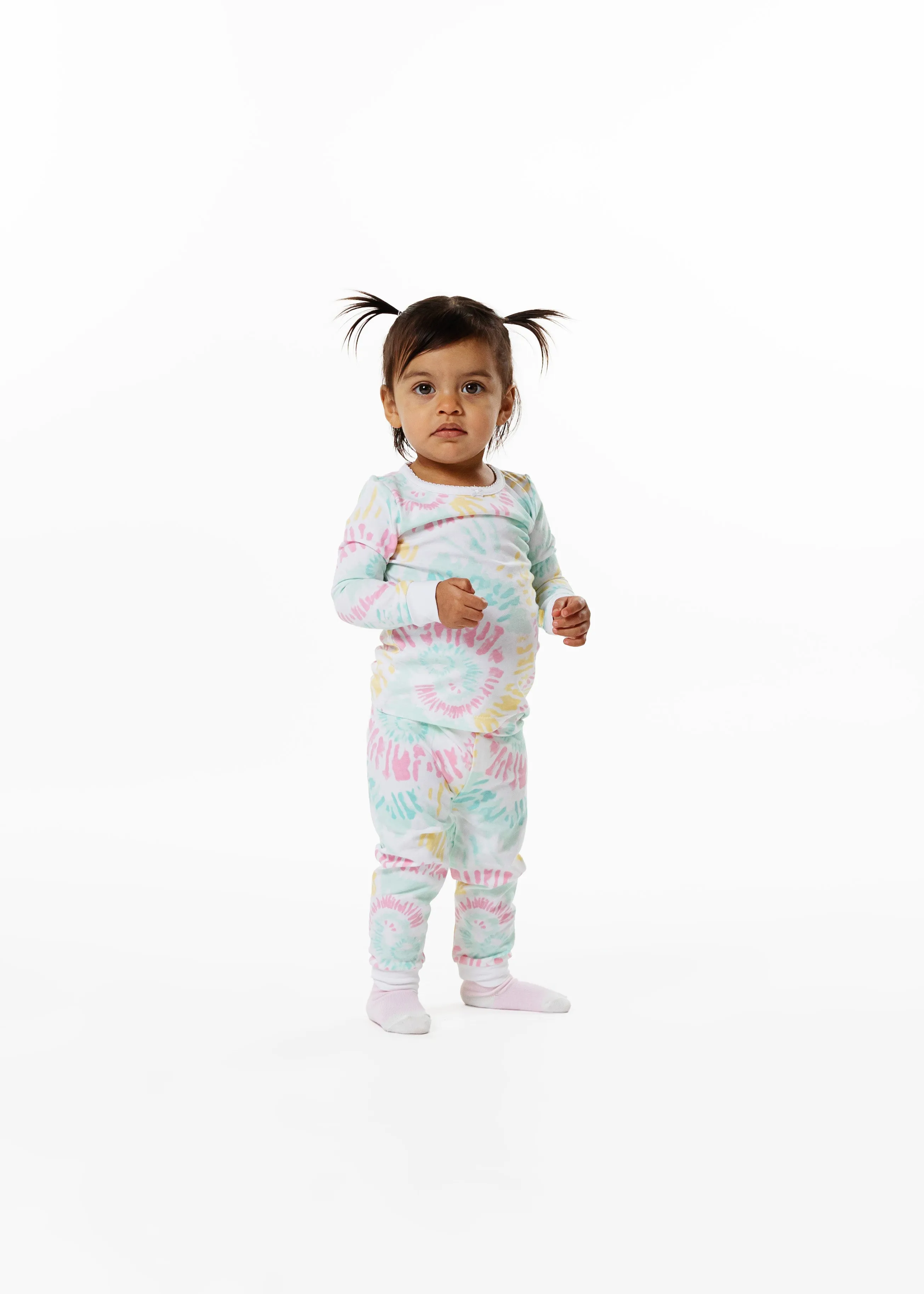 Infant/Toddler Girls Tie-Dye Pastels Snug Fit 2-Piece Pajama Sleep Set With Matching Socks