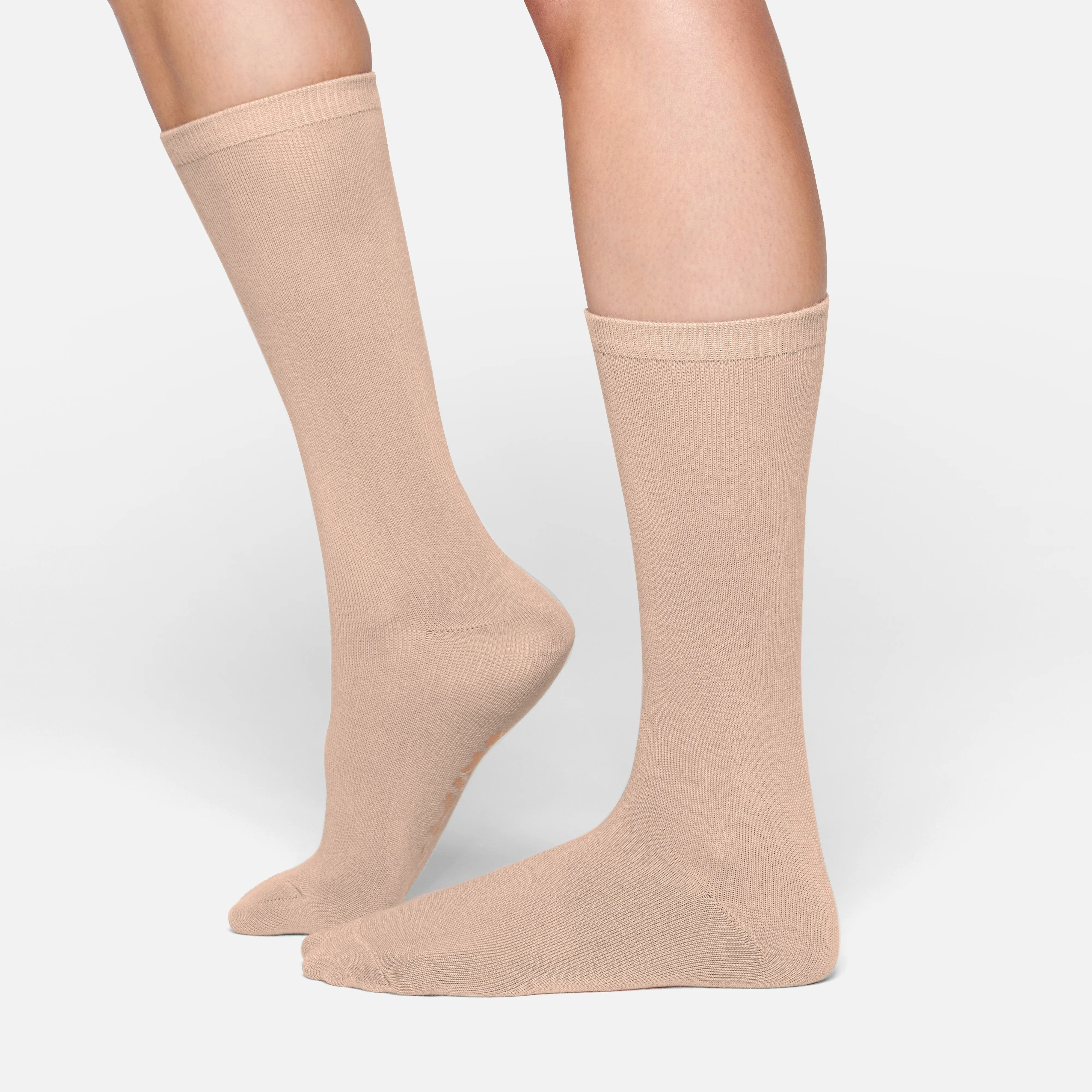 MICROPOLY MID CALF SOCK | CLAY