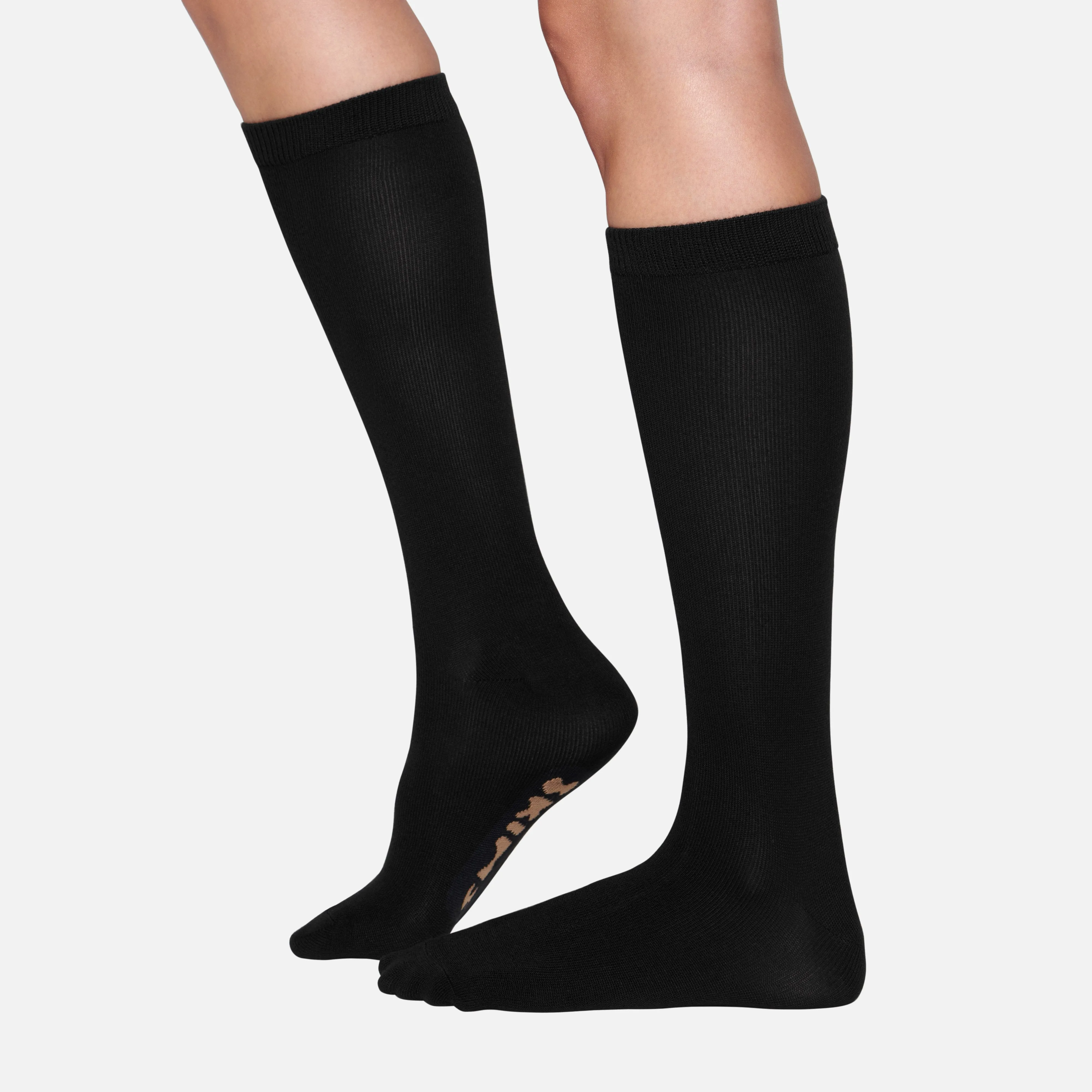 MICROPOLY MID CALF SOCK | ONYX