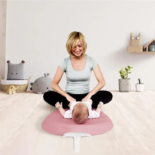 Shnuggle Yoga Baby Play Mat - Blush