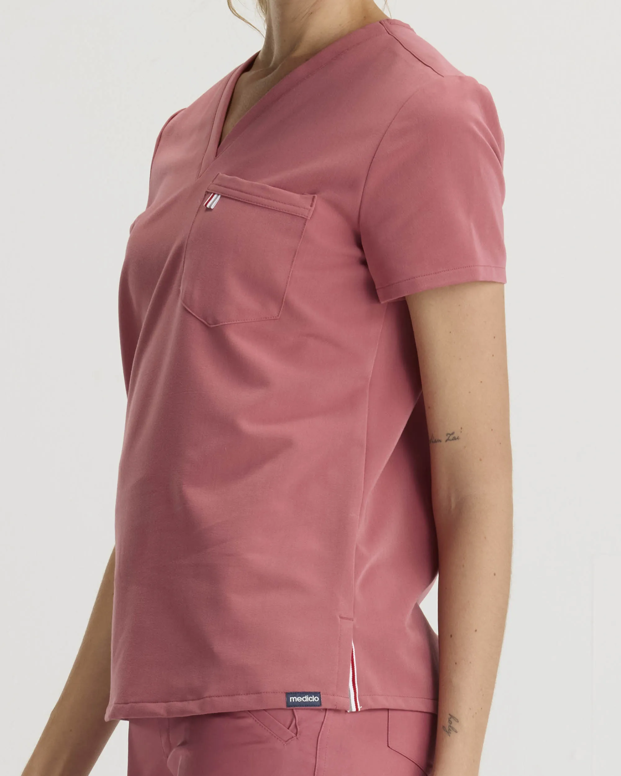 TENCEL™ Sal‎ ‎ Essential Scrub Top