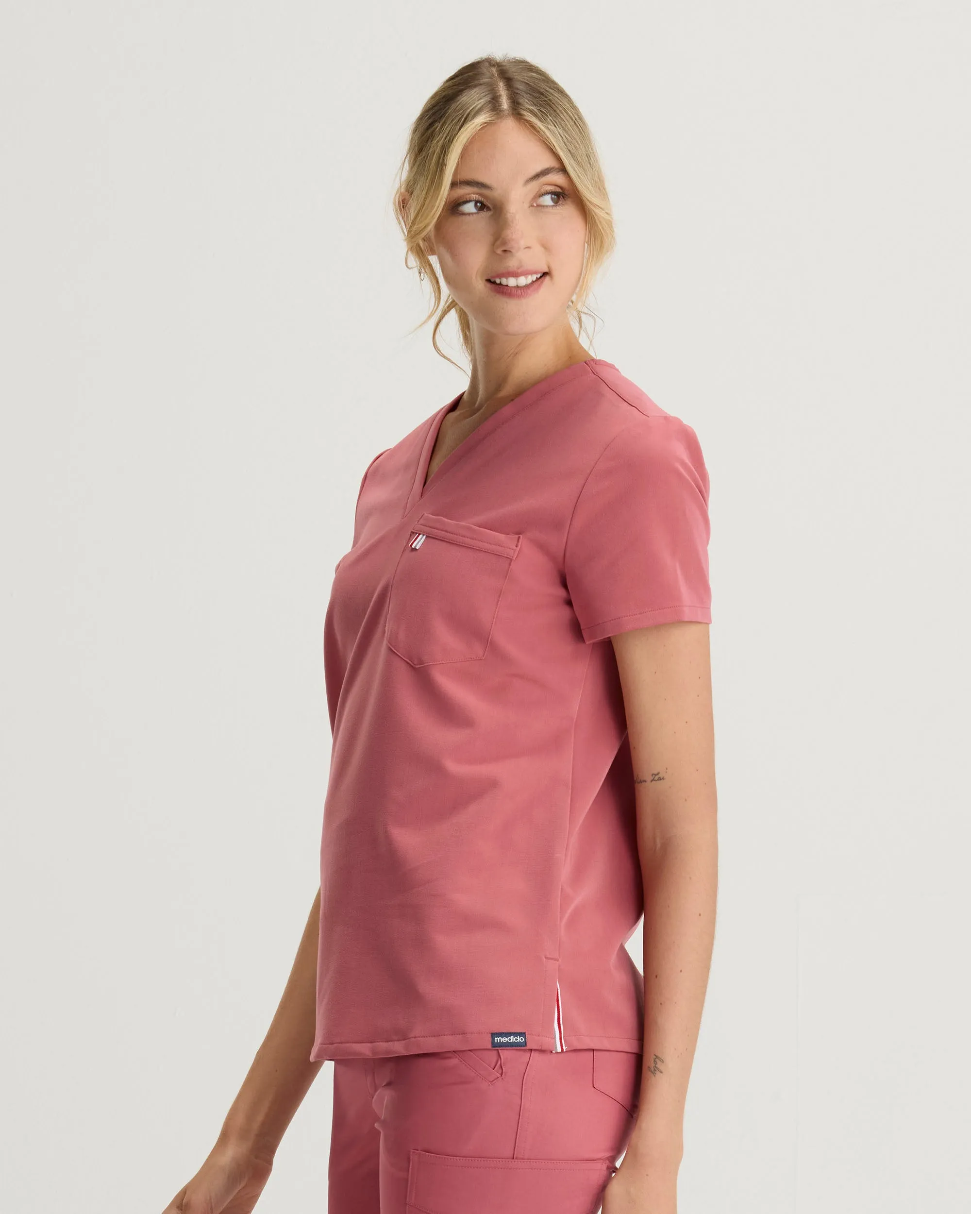 TENCEL™ Sal‎ ‎ Essential Scrub Top