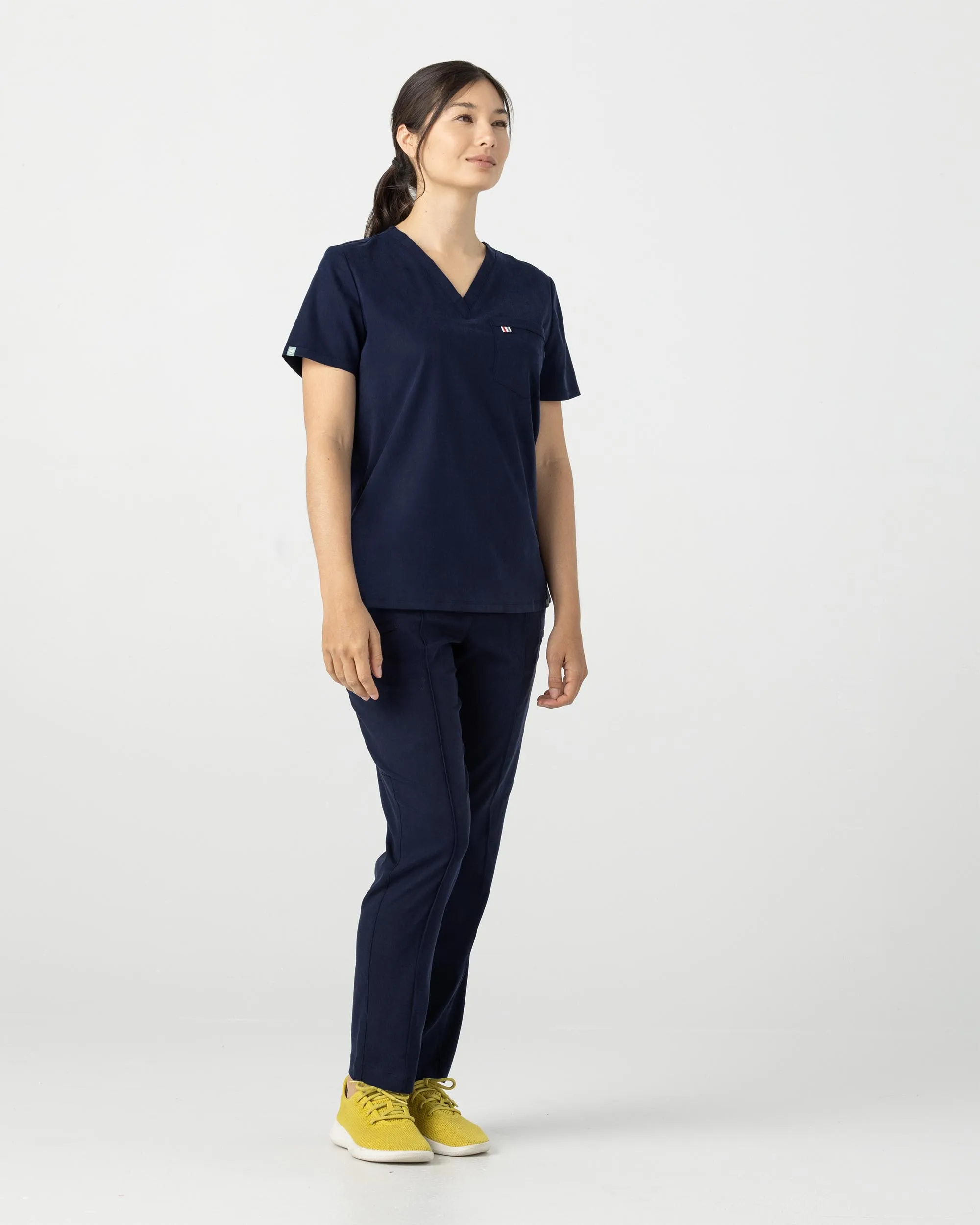 TENCEL™ Sal‎ ‎ Essential Scrub Top