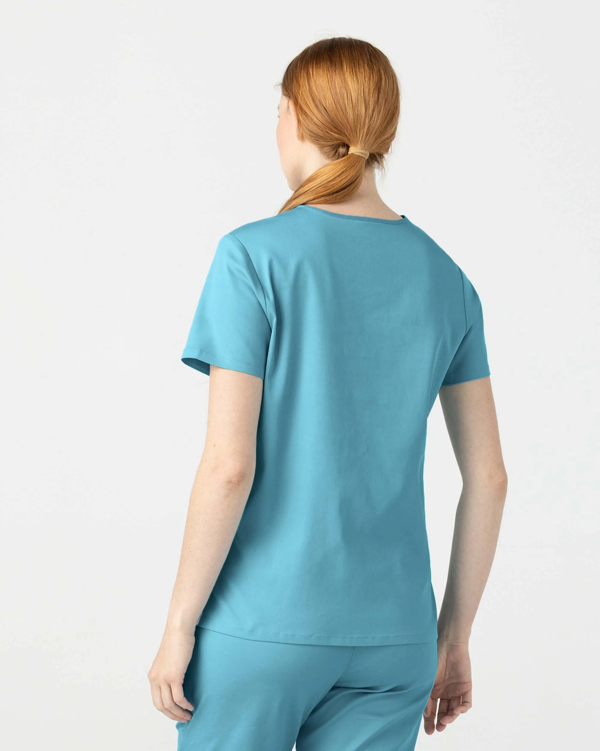 TENCEL™ Sal‎ ‎ Essential Scrub Top