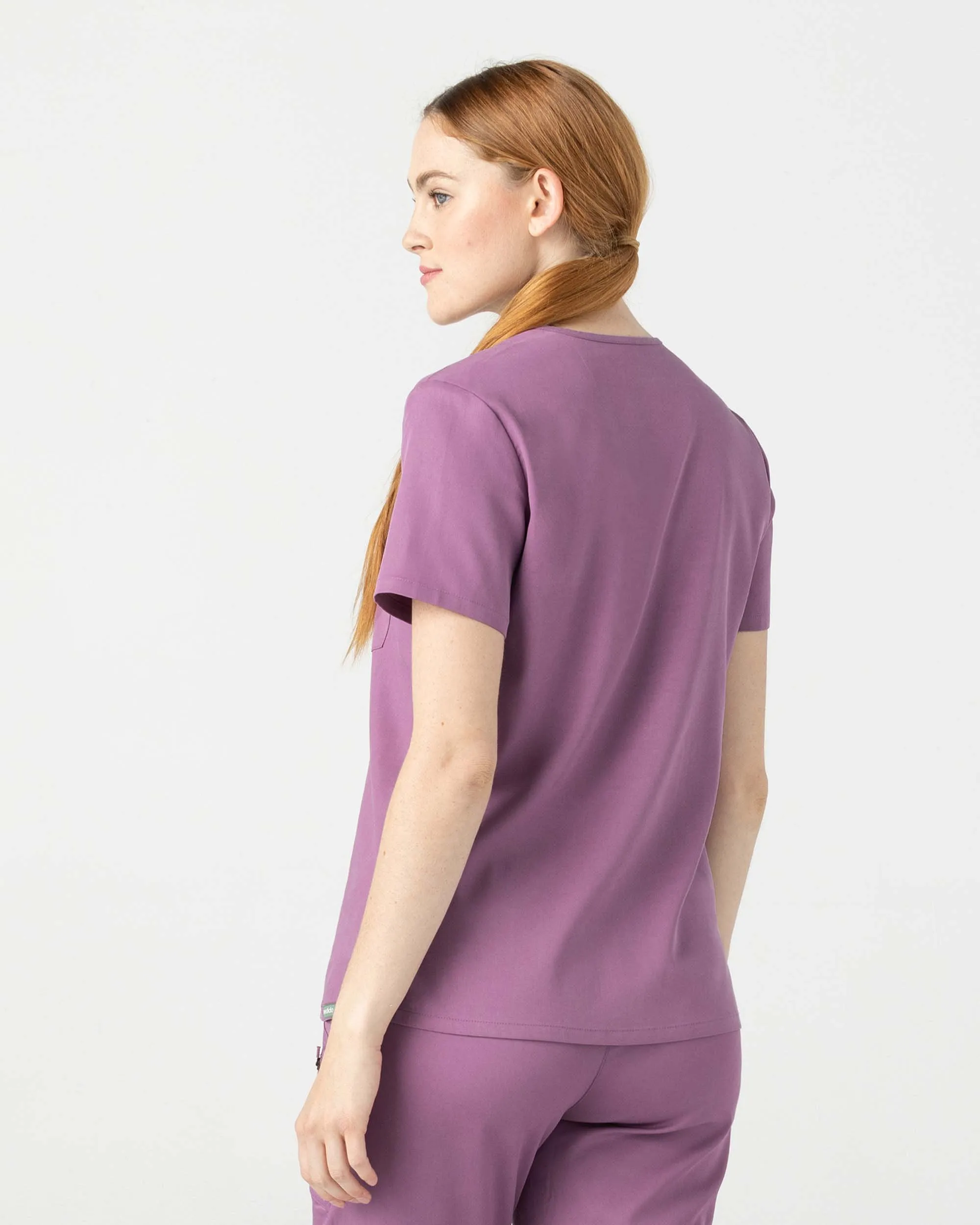 TENCEL™ Sal‎ ‎ Essential Scrub Top