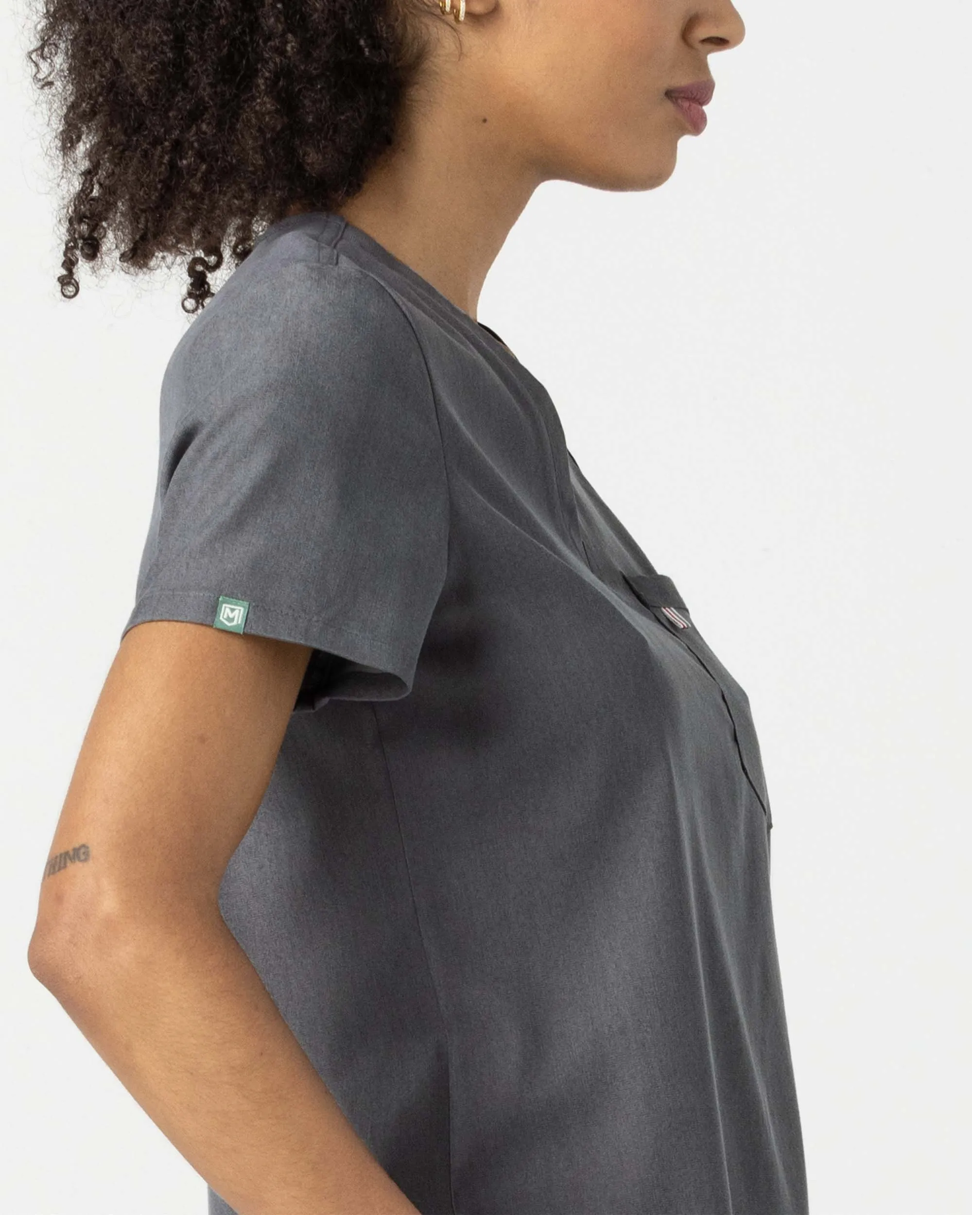 TENCEL™ Sal‎ ‎ Essential Scrub Top