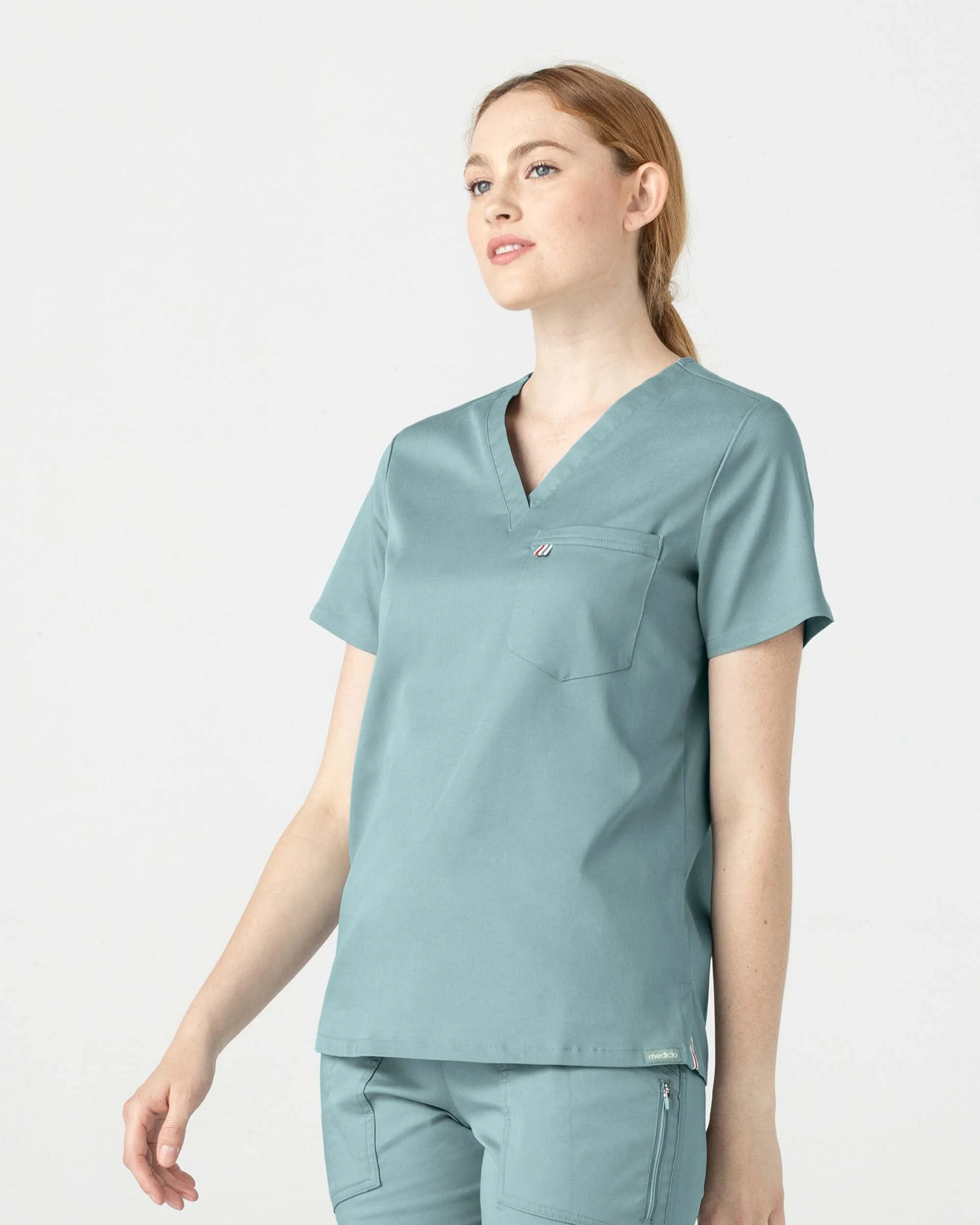 TENCEL™ Sal‎ ‎ Essential Scrub Top