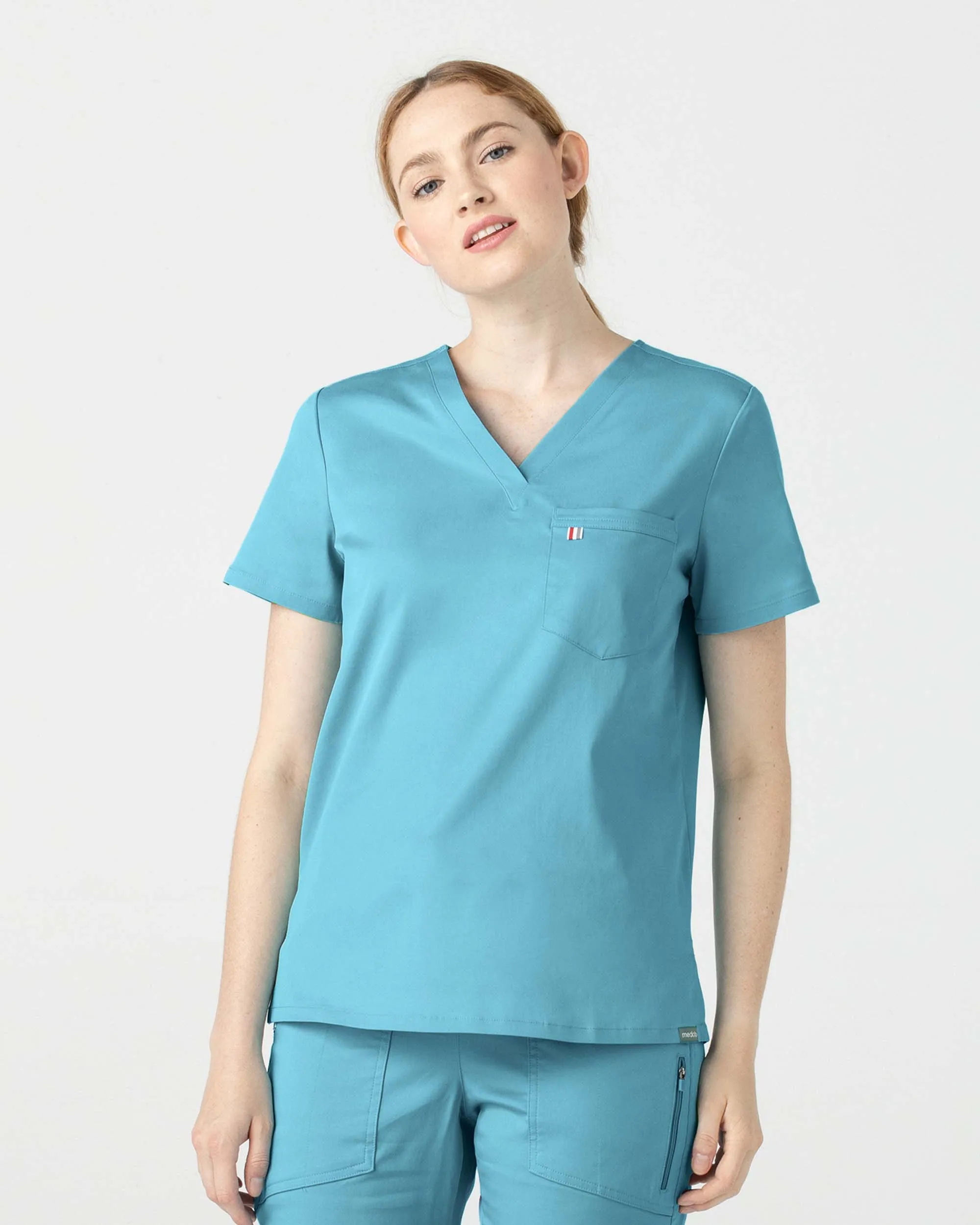 TENCEL™ Sal‎ ‎ Essential Scrub Top