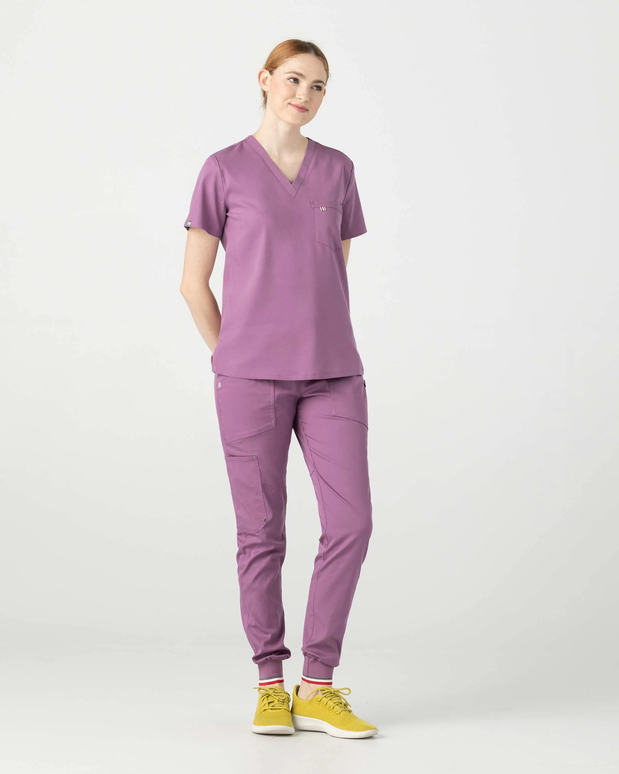 TENCEL™ Sal‎ ‎ Essential Scrub Top